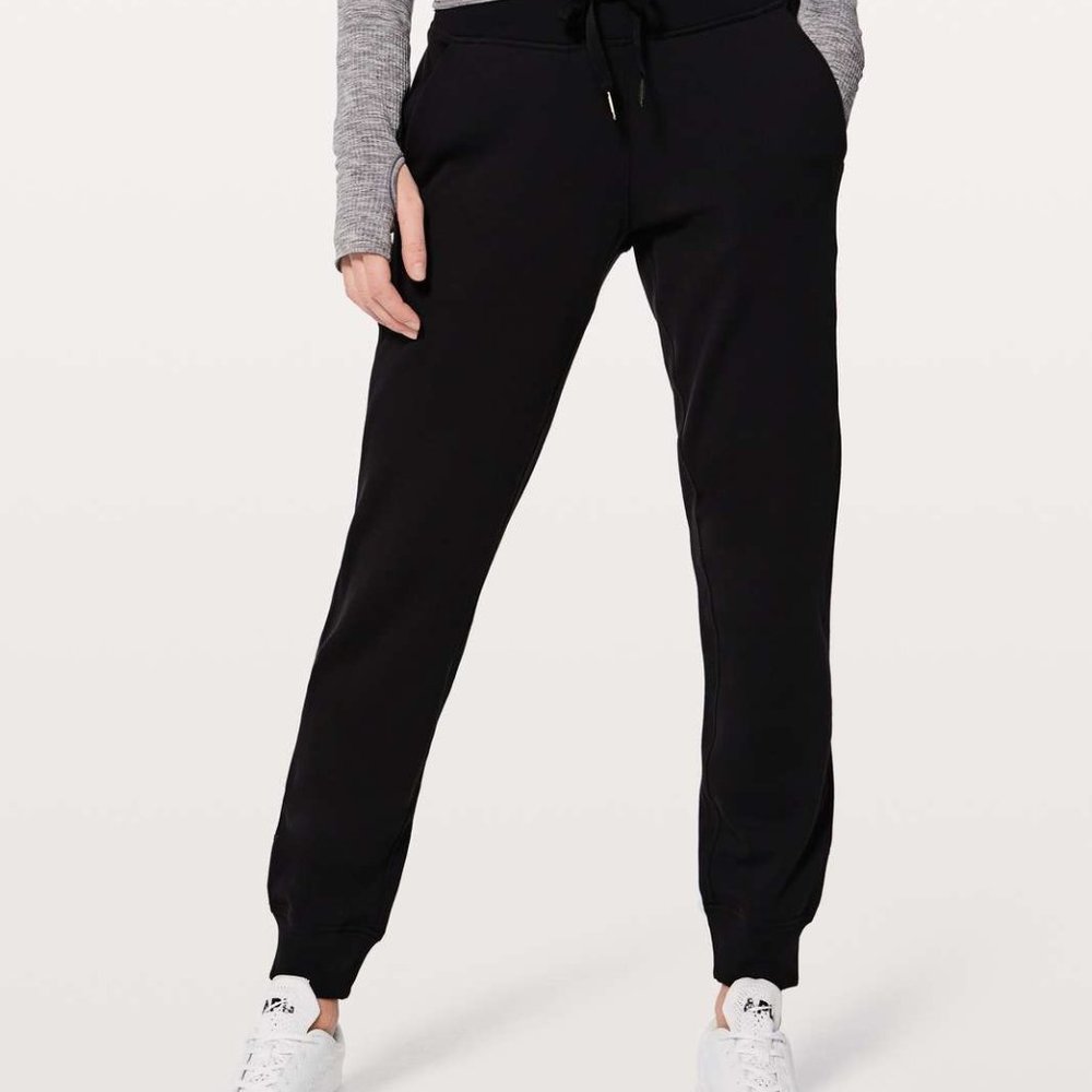 Lululemon Ready to Rulu Pant